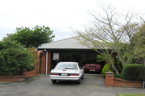 Photo of property in 18 Shaftesbury Street, Avonhead, Christchurch, 8042