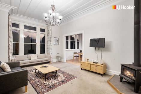 Photo of property in 73 Royal Crescent, Saint Kilda, Dunedin, 9012