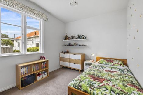 Photo of property in 44 Tarawera Road, Johnsonville, Wellington, 6037