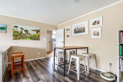 Photo of property in 318 Inland Road, Helensville, 0875