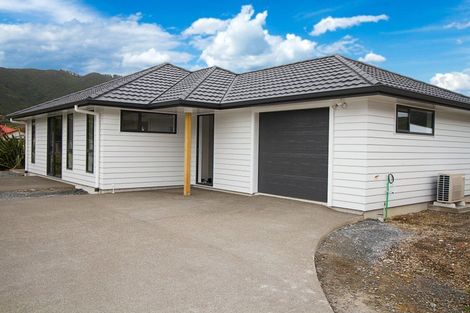 Photo of property in 74a Westminster Road, Wainuiomata, Lower Hutt, 5014