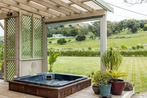 Photo of property in 2195 Waimarama Road, Waimarama, Havelock North, 4294