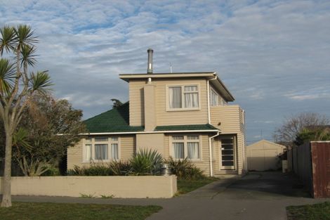 Photo of property in 10 Pine Avenue, New Brighton, Christchurch, 8061