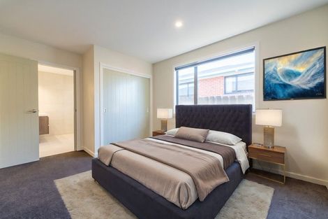 Photo of property in 20c Beach Road, Castor Bay, Auckland, 0620