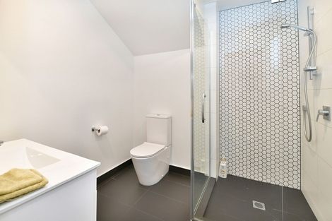 Photo of property in 31g Cochrane Avenue, Arkles Bay, Whangaparaoa, 0932