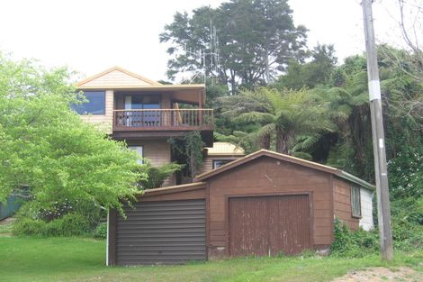 Photo of property in 11 Harbour View Road, Omokoroa, 3114