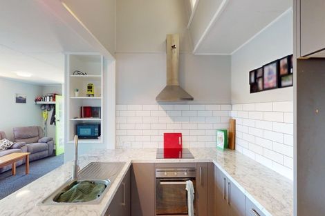 Photo of property in 16 Forth Street, Levin, 5510