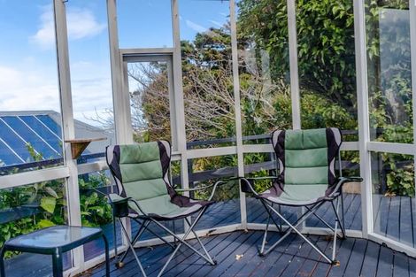 Photo of property in 94 Nicholson Road, Khandallah, Wellington, 6035