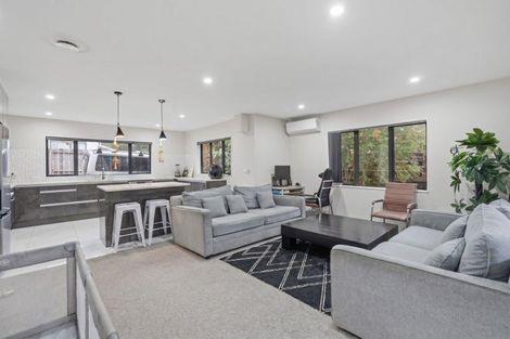 Photo of property in 38c Alma Crescent, Papakura, 2110
