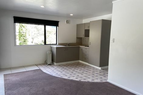 Photo of property in 25 Seaview Crescent, Picton, 7220