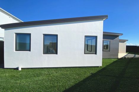 Photo of property in 12 Rehua Way, Papamoa, 3118
