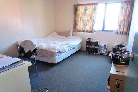 Photo of property in 15 Howe Street, North Dunedin, Dunedin, 9016