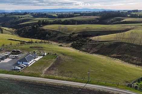 Photo of property in 64 Cameron Road, Hillend, Balclutha, 9272
