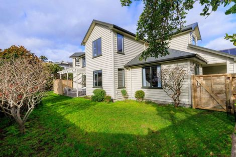 Photo of property in 44 Furlong Crescent, Churton Park, Wellington, 6037