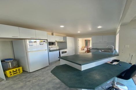 Photo of property in 4a Sorrel Crescent, Bucklands Beach, Auckland, 2012