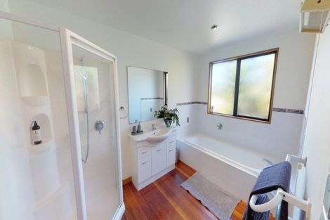 Photo of property in 102a Omaha Flats Road, Tawharanui Peninsula, Warkworth, 0986