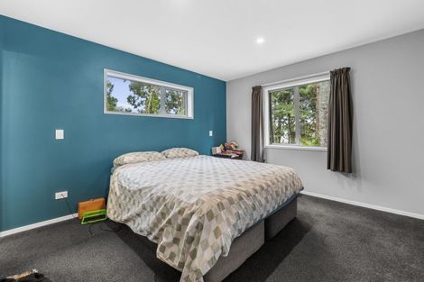 Photo of property in 103 Gregory Road, Waitakere, Henderson, 0782