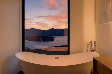 Photo of property in 18 Doris Faigan Lane, Charteris Bay, Lyttelton, 8971