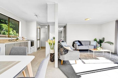 Photo of property in 12 Villa Place, Bell Block, New Plymouth, 4312