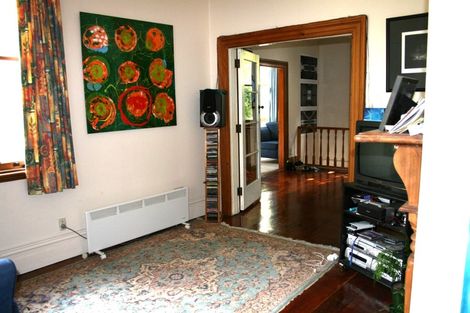 Photo of property in 143 Wadestown Road, Wadestown, Wellington, 6012