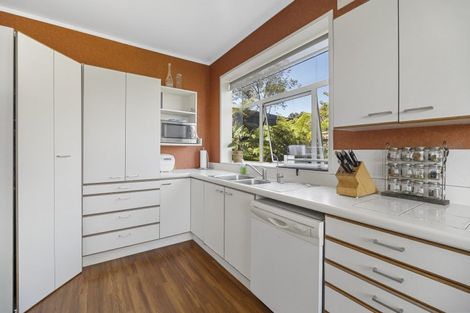 Photo of property in 15a Selwyn Street, Lower Vogeltown, New Plymouth, 4310