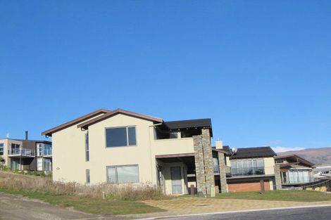 Photo of property in 12 Bob Lee Place, Wanaka, 9305