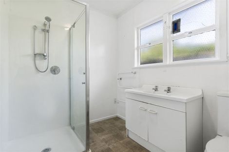 Photo of property in 2/40 Killarney Avenue, Torbay, Auckland, 0630