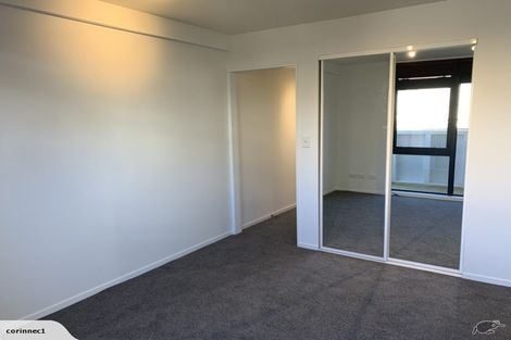 Photo of property in Pirie Street Townhouses, 3/35 Pirie Street, Mount Victoria, Wellington, 6011