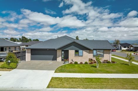 Photo of property in 2 Caproni Road, Burleigh, Blenheim, 7201