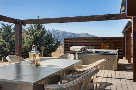 Photo of property in 7 Hardacre Place, Omarama, 9412