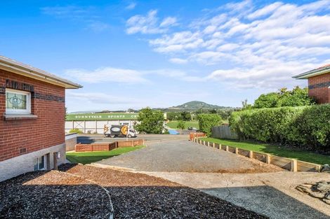 Photo of property in 317 Main South Road, Green Island, Dunedin, 9018