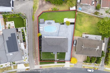 Photo of property in 114 Bramley Drive, Farm Cove, Auckland, 2012