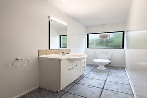 Photo of property in 6 Lucas Way, Albany, Auckland, 0632