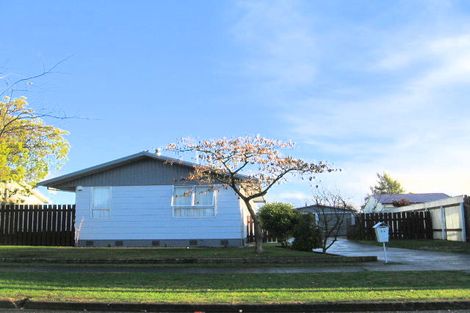 Photo of property in 56 Columbus Crescent, Flaxmere, Hastings, 4120