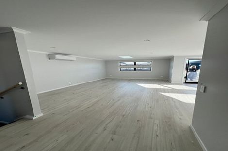 Photo of property in 6 Atutahi Lane, Papamoa Beach, Papamoa, 3118