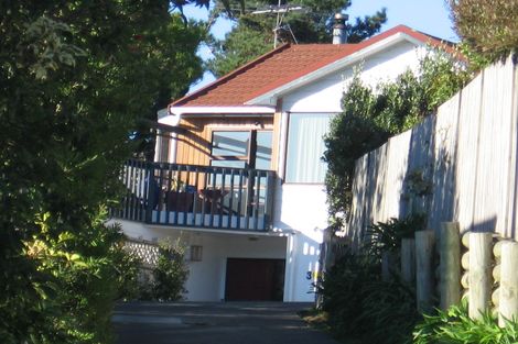 Photo of property in 30 Wingfield Place, Churton Park, Wellington, 6037