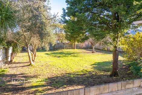 Photo of property in 15 Raukawa Grove, Trentham, Upper Hutt, 5018