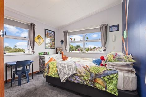 Photo of property in 28 Hammond Street, Marton, 4710