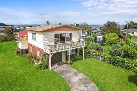 Photo of property in 17 West Crescent, Te Puru, Thames, 3575