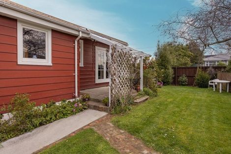 Photo of property in 52 York Street, Waltham, Christchurch, 8023