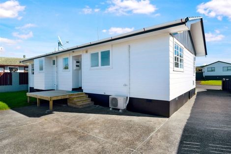 Photo of property in 14 John Walker Drive, Manurewa, Auckland, 2102