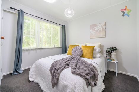 Photo of property in 7 Zeala Grove, Stokes Valley, Lower Hutt, 5019