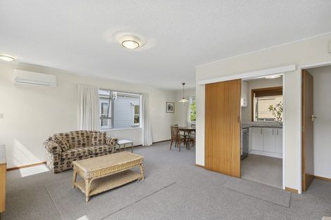 Photo of property in 2/39 Waipapa Road, Hataitai, Wellington, 6021