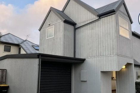 Photo of property in 2/34 Mona Vale Avenue, Riccarton, Christchurch, 8011