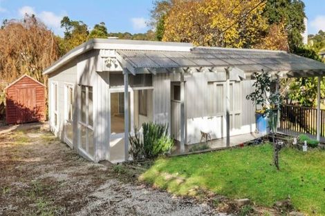 Photo of property in 10 Wyoming Avenue, Murrays Bay, Auckland, 0630