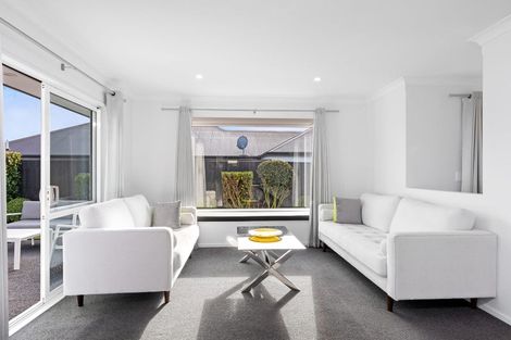 Photo of property in 9 Polish Settlers Place, Marshland, Christchurch, 8083