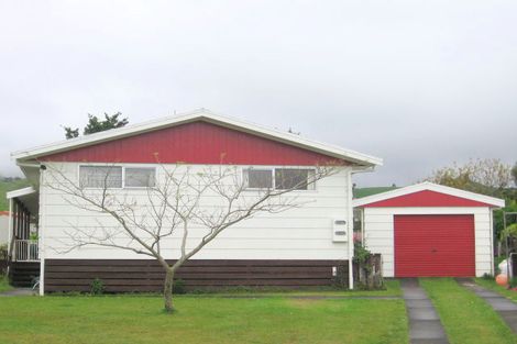 Photo of property in 15 Washington Square, Paeroa, 3600