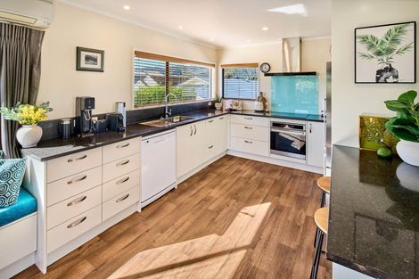 Photo of property in 2/3 Mahoe, Hutt Central, Lower Hutt, 5010