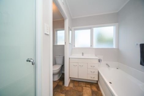 Photo of property in 7 Hartley Place, Awapuni, Palmerston North, 4412