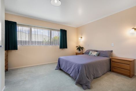 Photo of property in 98 Shakespeare Street, Leamington, Cambridge, 3432